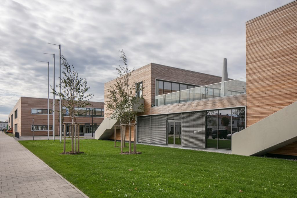 Neubau Grundschule und Kindertagesstätte in Poing